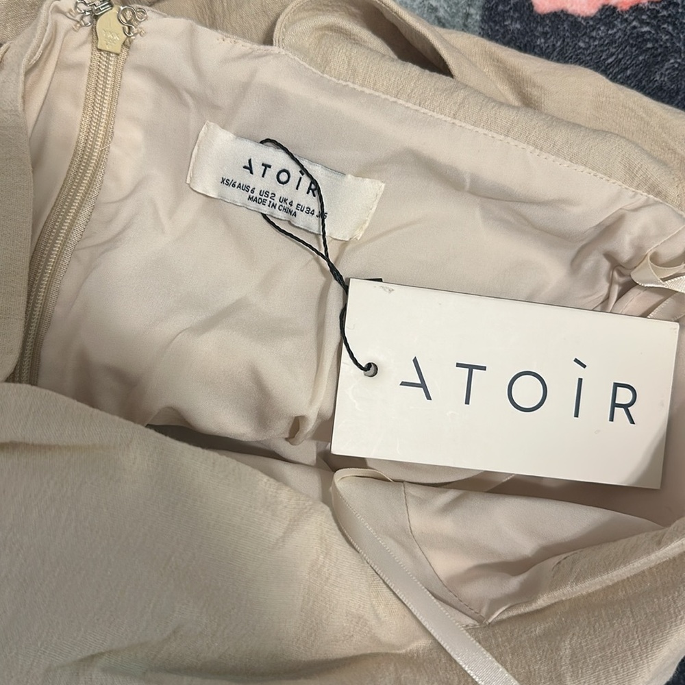 New Atoir The Oracle Dress in Taupe Size XS beige mini dress ruched strapless - Picture 5 of 6